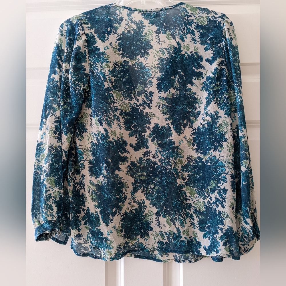 Joie silk blouse top size XS pintuck detailing washed silk floral blue green - Picture 2 of 4